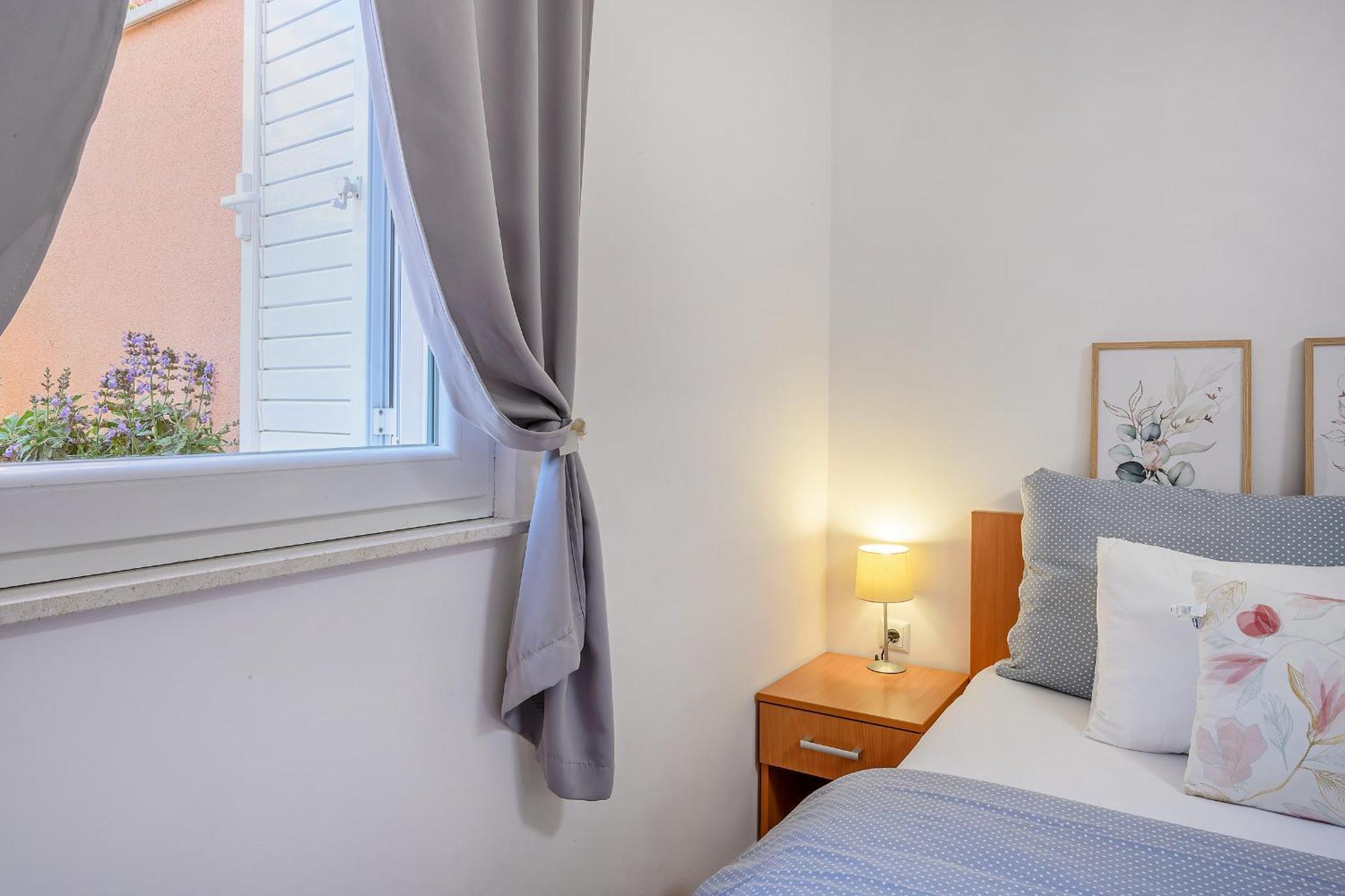 Apartment Mare Komiža Extérieur photo